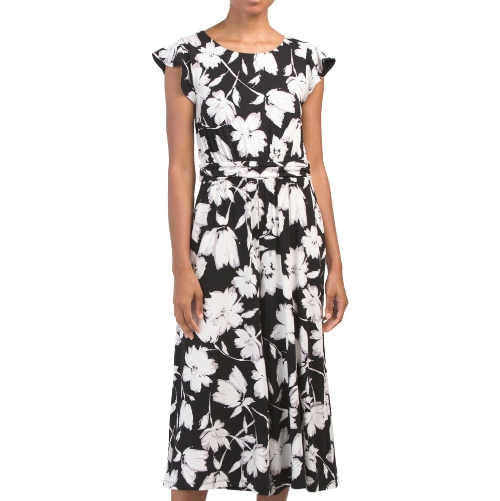 BNWT  CYNTHIA ROWLEY Falling Floral Print Flutter